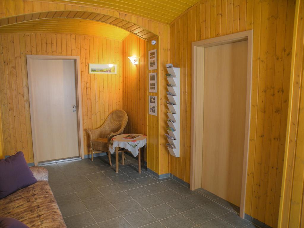 Am Lindenbaum Bed & Breakfast เซบนิทซ์ ภายนอก รูปภาพ